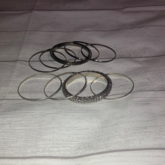 Bangles Lot - Picture 1 of 3